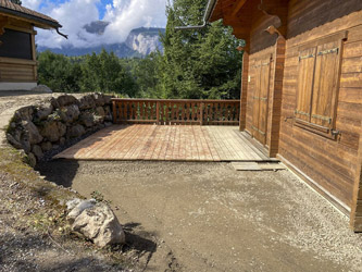 Espace Création Nature pose de dallage Arâches