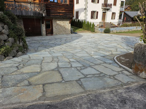 Espace Création Nature pose de dallage Arâches