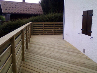 Espace Création Nature terrasse en bois en Haute-Savoie 74